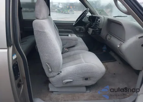 1998 Chevrolet C1500 Fleetside from USA, damaged, VIN 1GCEC19M0WR142703